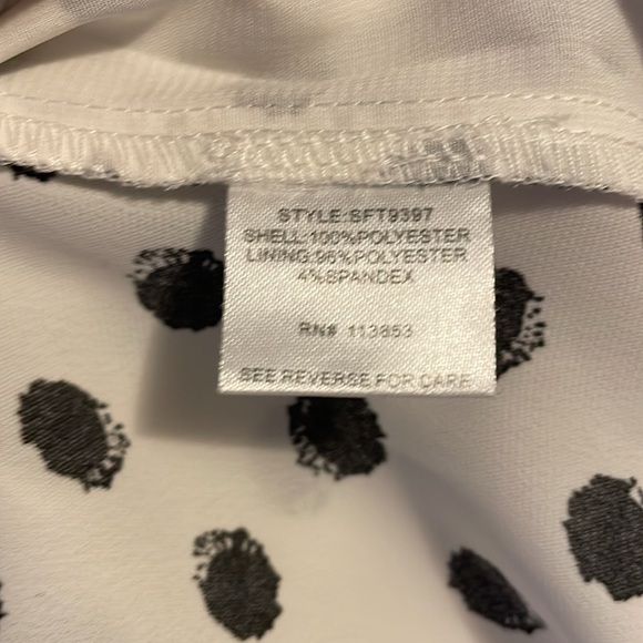 41 Hawthorne Black and White Polka Dot Blouse Stitch Fix Medium - Picture 5 of 5